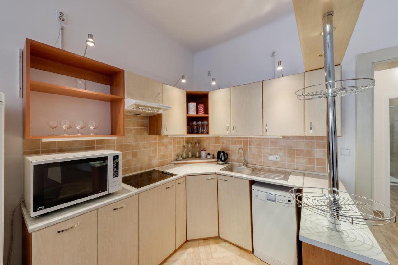 Curiosity Apartment Prague